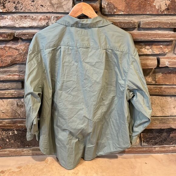 Ava & Viv Oversized Sage Green Stretch Cotton Button Down Shirt - Picture 6 of 8